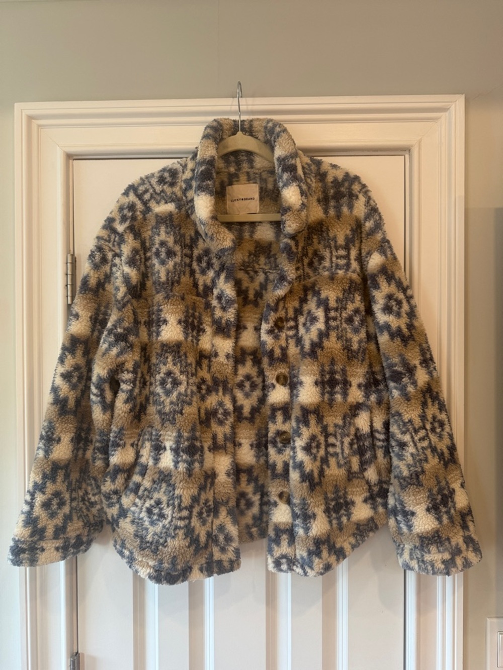 Lucky Brand Faux Fur Patterned Shacket - Size Medium/Beige & Navy